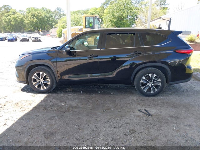 Toyota Highlander Xle 2021 5TDGZRAH4MS043059 Image 14