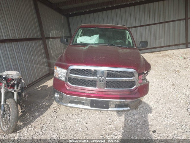 1C6RR6FG8NS170744 RAM 1500 Classic Tradesman Quad Cab 4x2 6'4 Box