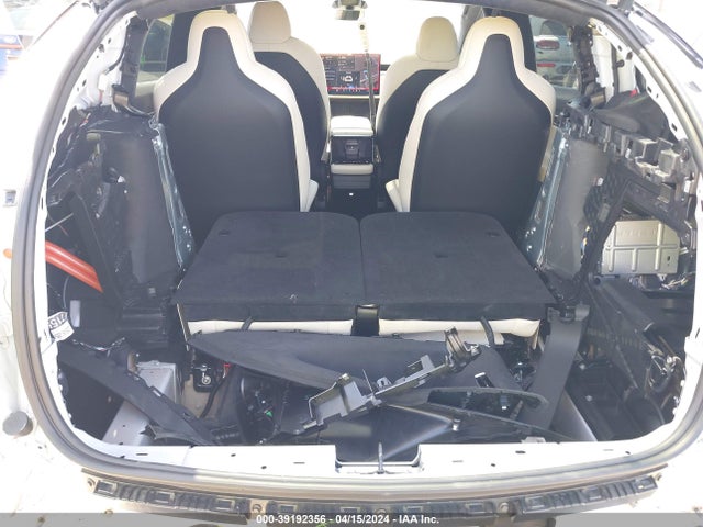 7SAXCBE63PF404410 Tesla Model X Plaid Tri Motor All-wheel Drive