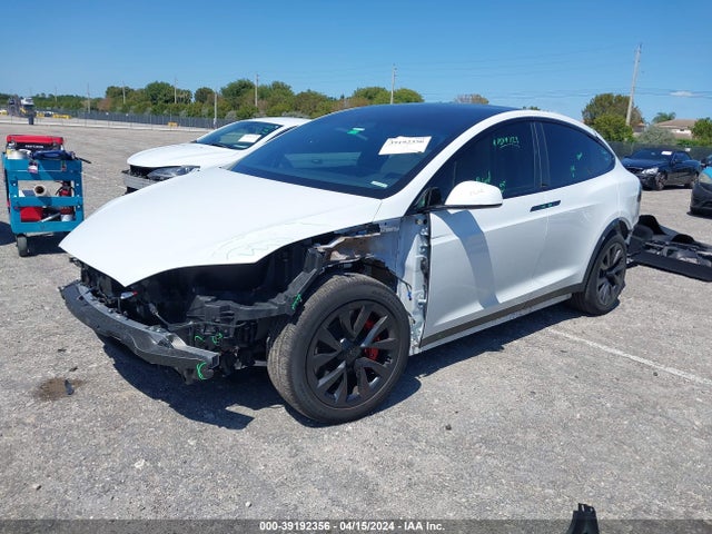 7SAXCBE63PF404410 Tesla Model X Plaid Tri Motor All-wheel Drive