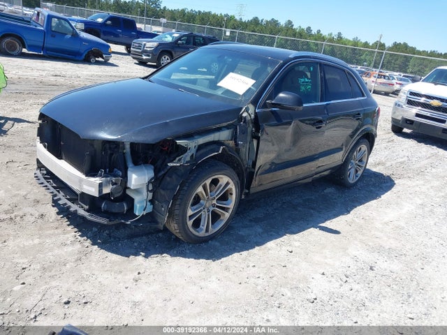 WA1GCCFSXHR007474 Audi Q3 2.0t Premium