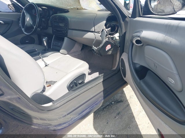 2002 PORSCHE BOXSTER WP0CA29842S620131 Photo 4