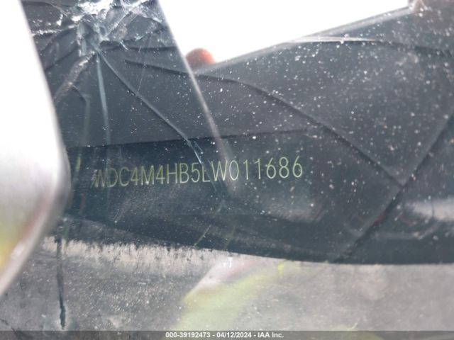 WDC4M4HB5LW011686 Mercedes-Benz Glb 250 4matic