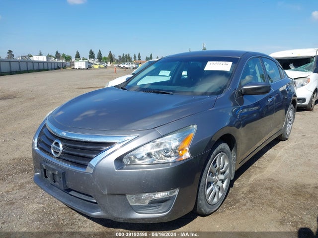 Nissan Altima 2.5 S 2015 1N4AL3AP4FC462972 Image 2