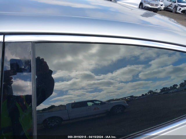 Chevrolet MALIBU LT 2018 1G1ZD5STOJF154974 Image 19
