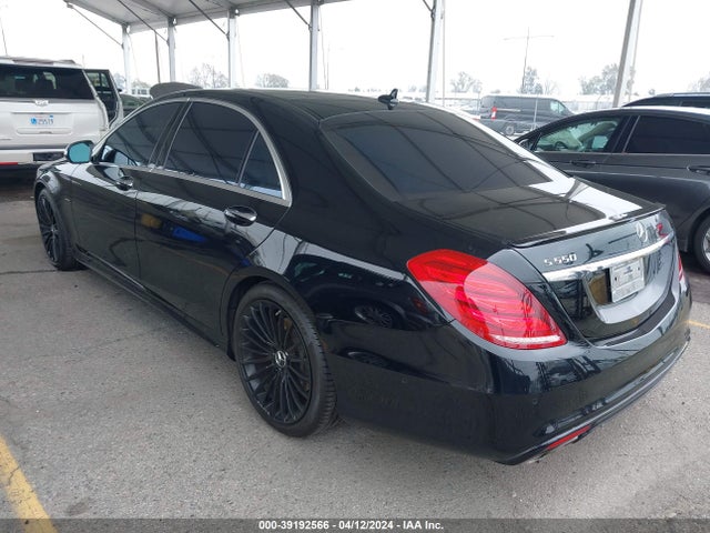Mercedes-Benz S 550 2015 WDDUG8CB5FA148629 Image 3