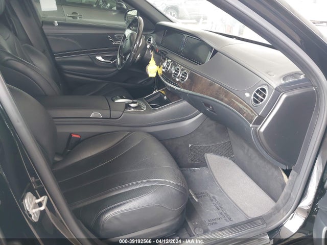 Mercedes-Benz S 550 2015 WDDUG8CB5FA148629 Image 5