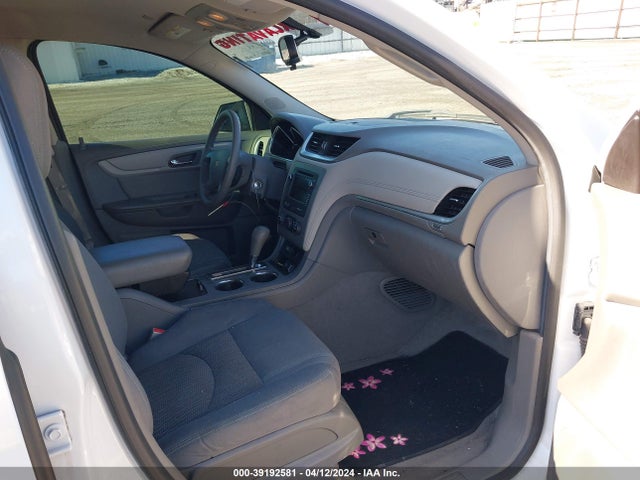 Chevrolet Traverse Ls 2017 1GNKRFED0HJ282828 Image 5