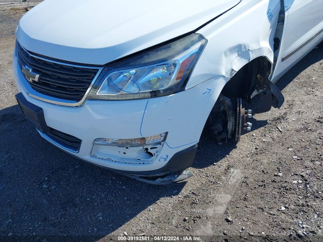 Chevrolet Traverse Ls 2017 1GNKRFED0HJ282828 Image 6