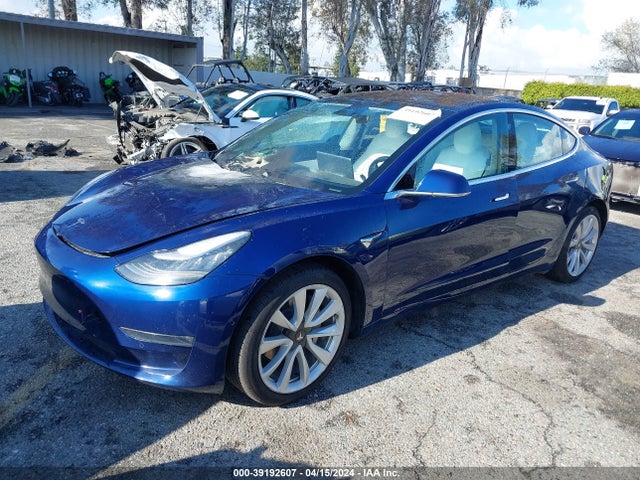 Tesla Model 3 Long Range/performance 2018 5YJ3E1EB7JF147689 Image 2