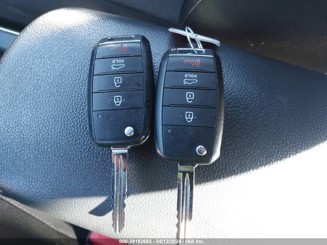 KIA FORTE LX 2018 3KPFK4A77JE211163 Image 11