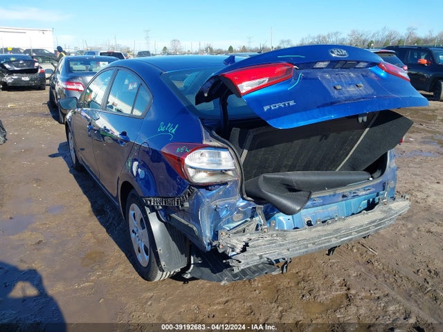 KIA FORTE LX 2018 3KPFK4A77JE211163 Image 12