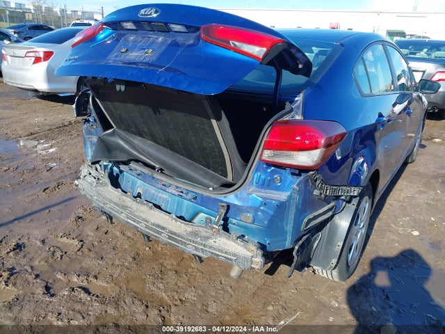 KIA FORTE LX 2018 3KPFK4A77JE211163 Image 13
