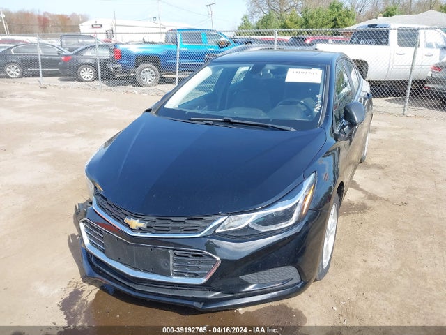 Chevrolet Cruze Lt Auto 2017 1G1BE5SM3H7193389 Image 2