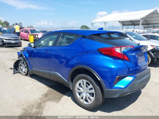 Toyota C-HR LE 2020 JTNKHMBX6L1084922 Image 3