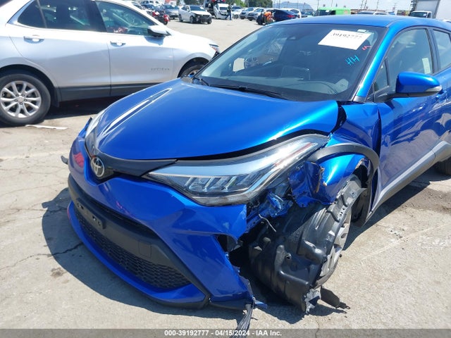 Toyota C-HR LE 2020 JTNKHMBX6L1084922 Image 6