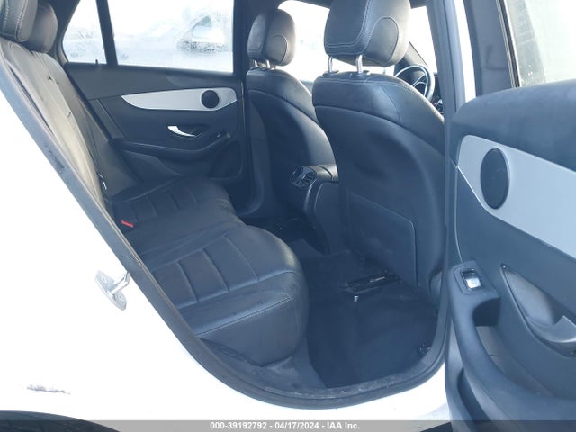WDC0G4JB7KV158497 Mercedes-Benz GLC 300