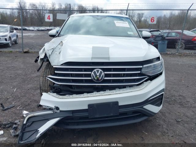 3VV2B7AX0NM152843 Volkswagen Tiguan 2.0t Se