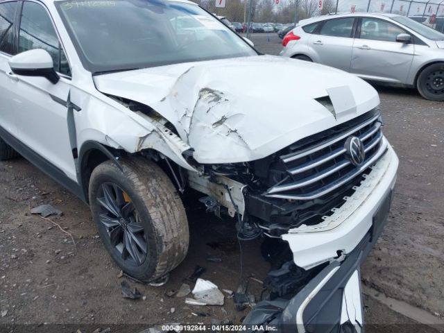 3VV2B7AX0NM152843 Volkswagen Tiguan 2.0t Se