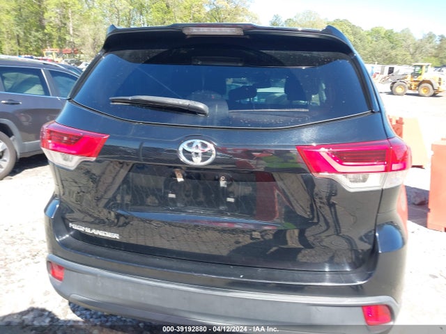 Toyota Highlander Le 2019 5TDZZRFH7KS363183 Image 16