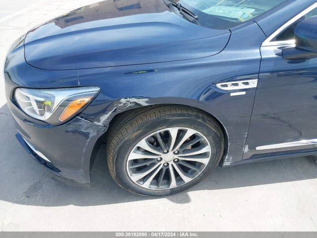 1G4ZN5SS2HU179680 Buick Lacrosse Preferred