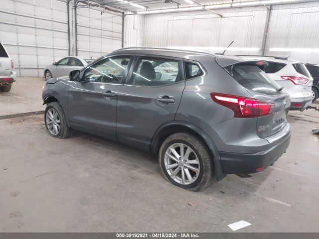 JN1BJ1CR4HW134236 Nissan Rogue Sport Sv