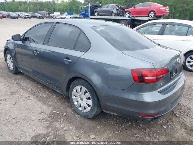 3VW267AJ2GM272108 Volkswagen Jetta 1.4t S