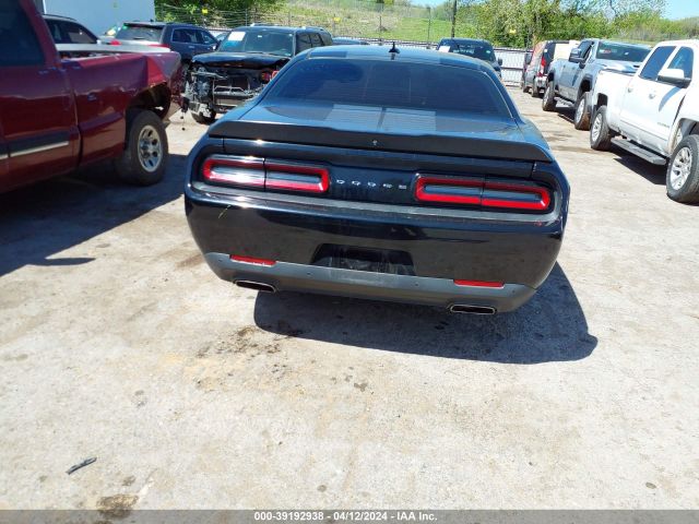2C3CDZAG5GH264942 Dodge Challenger Sxt Plus