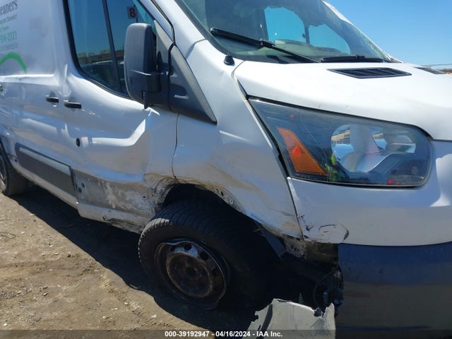 Ford Transit-150 2016 1FTYE2CM5GKA40877 Image 6