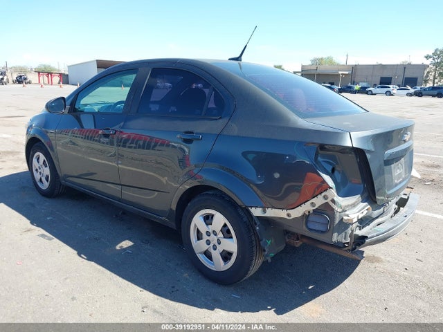 Chevrolet Sonic Ls Manual 2014 1G1JB5SH7E4228634 Image 3
