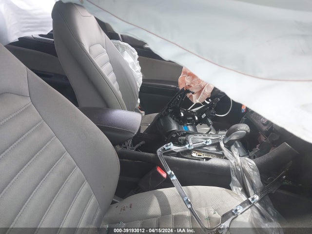 Ford FUSION S 2014 1FA6P0G74E5399035 Image 5