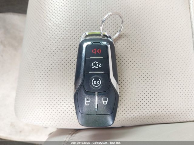 2LMPJ6LR8HBL31086 Lincoln Mkx Reserve