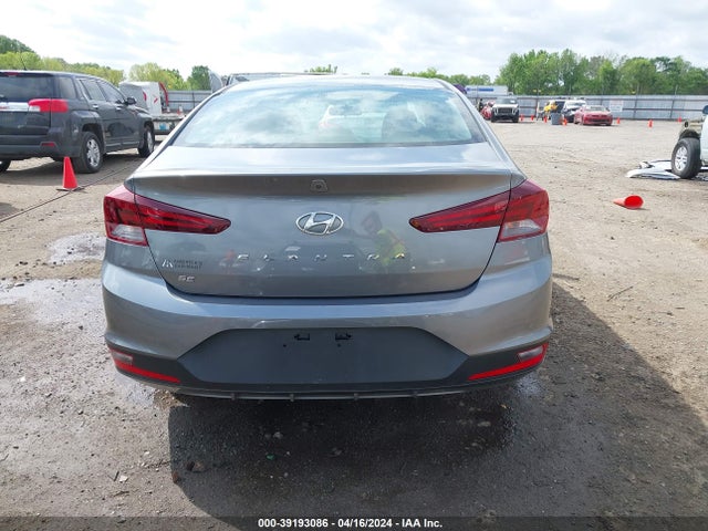 Hyundai ELANTRA SE 2019 5NPD74LF6KH458653 Image 16