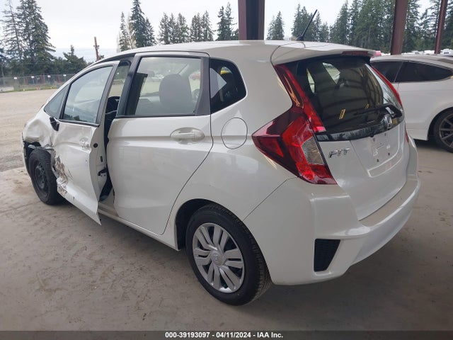 Honda FIT LX 2016 JHMGK5H59GX017675 Image 3