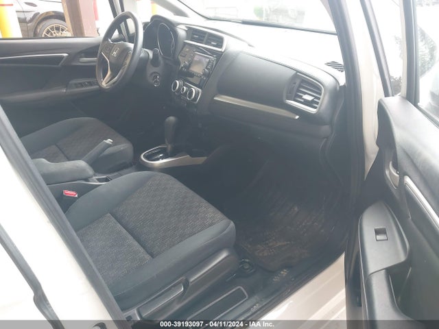 Honda FIT LX 2016 JHMGK5H59GX017675 Image 5