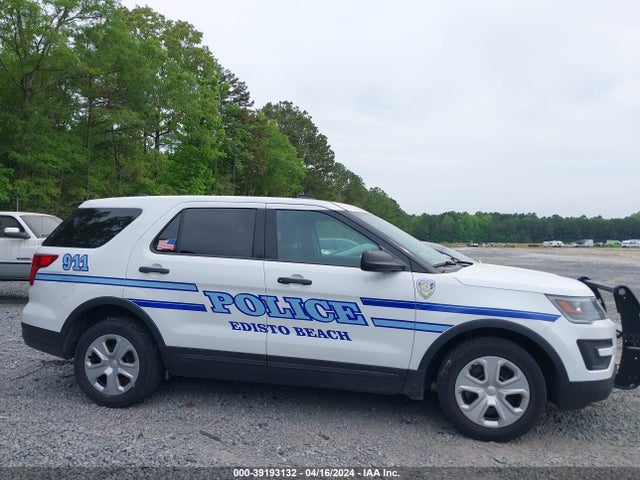 Ford Police Interceptor Utility 2018 1FM5K8AR6JGA44262 Image 13