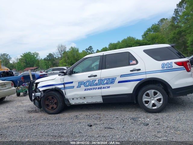 Ford Police Interceptor Utility 2018 1FM5K8AR6JGA44262 Image 14