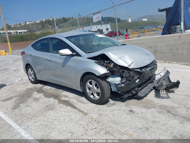 2015 5NPDH4AE4FH581090 main image