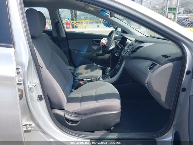 Hyundai ELANTRA SE 2015 5NPDH4AE4FH581090 Image 5