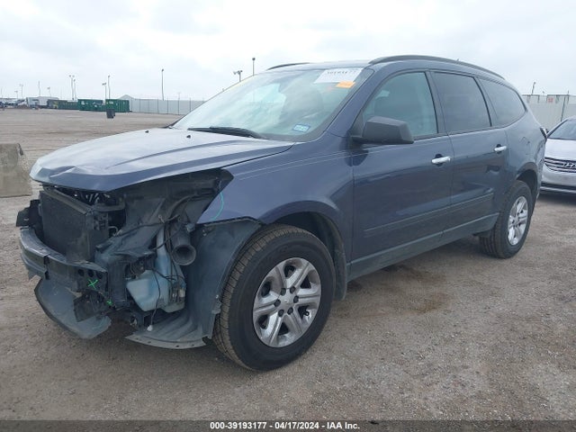 Chevrolet Traverse Ls 2014 1GNKRFKD1EJ159720 Image 2