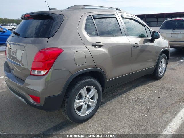 Chevrolet Trax Awd Lt 2021 KL7CJPSB6MB358258 Image 4