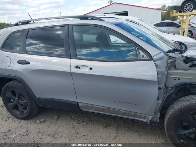 1C4PJMAS8HW601944 Jeep Cherokee Altitude 4x4