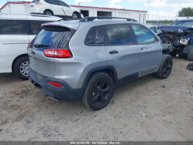 1C4PJMAS8HW601944 Jeep Cherokee Altitude 4x4