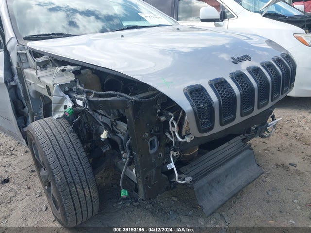 1C4PJMAS8HW601944 Jeep Cherokee Altitude 4x4