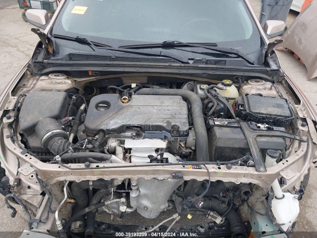 Chevrolet MALIBU LT 2018 1G1ZD5ST1JF210470 Image 10