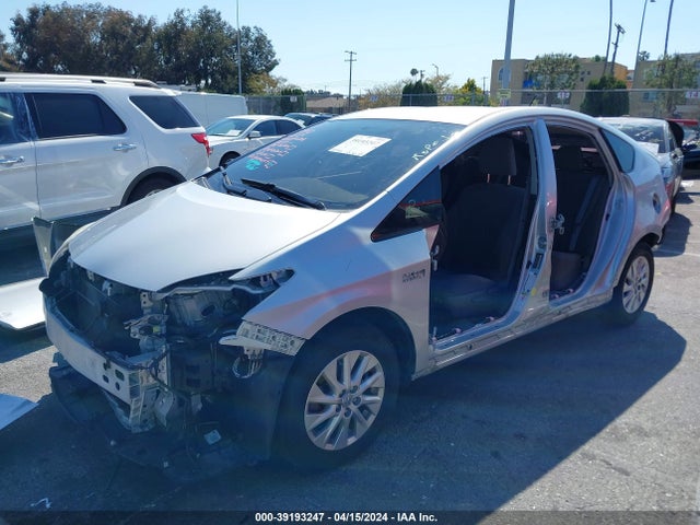 Toyota PRIUS PLUG-IN 2015 JTDKN3DP9F3070459 Image 6