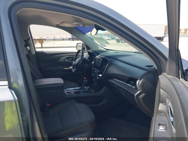 Chevrolet Traverse 1lt 2018 1GNERGKW3JJ149057 Image 5