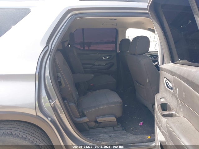 Chevrolet Traverse 1lt 2018 1GNERGKW3JJ149057 Image 8