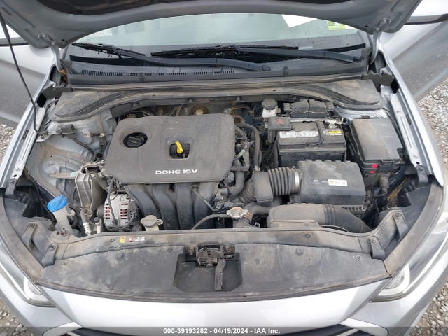 Hyundai ELANTRA SE 2017 5NPD84LF2HH145203 Image 10
