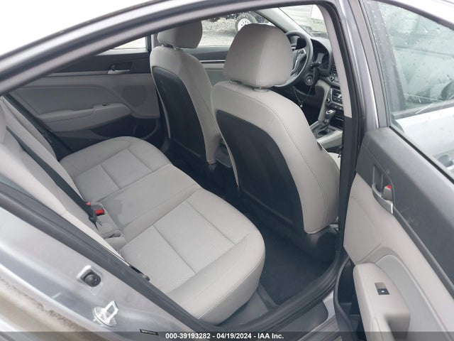 Hyundai ELANTRA SE 2017 5NPD84LF2HH145203 Image 8